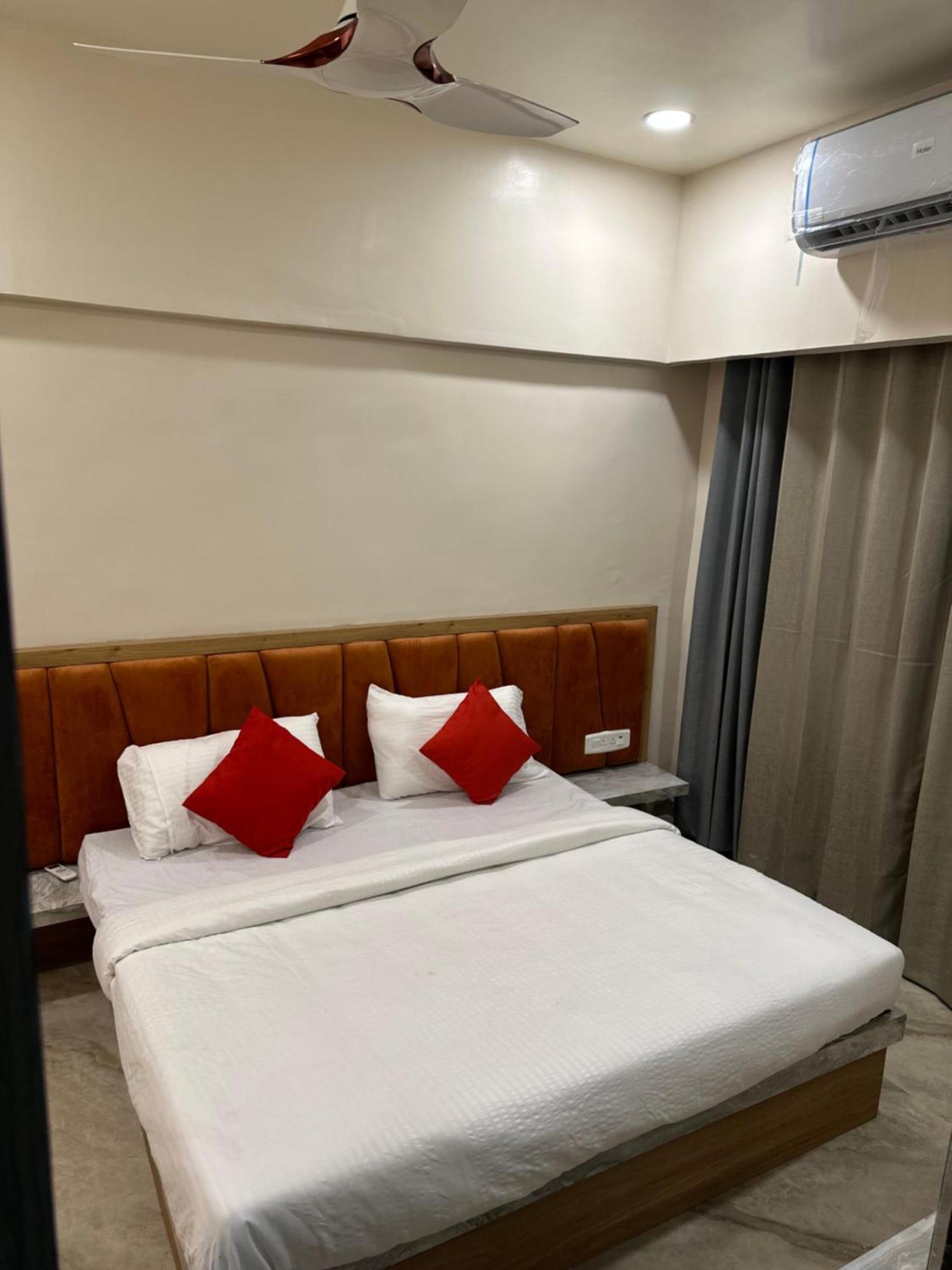 Отель Soho House By Jayshrea Chandrapur Экстерьер фото